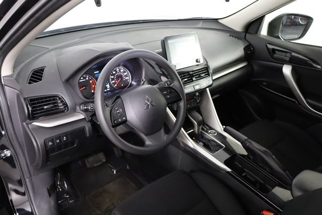 Used 2023 Mitsubishi Eclipse Cross LE AWD/4WD image 22