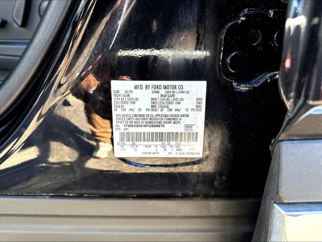 Certified 2023 Ford Explorer XLT w/ Equipment Group 202A AWD/4WD image 22