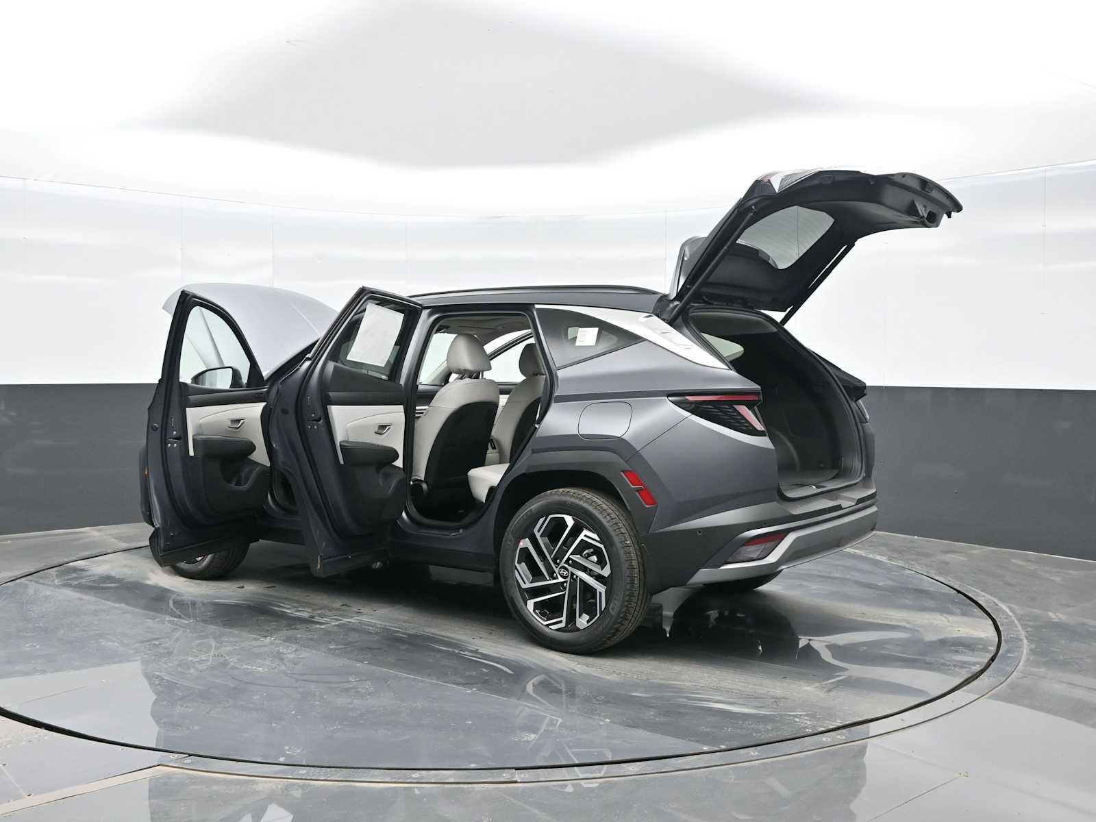 New 2026 Hyundai Tucson Limited image 42