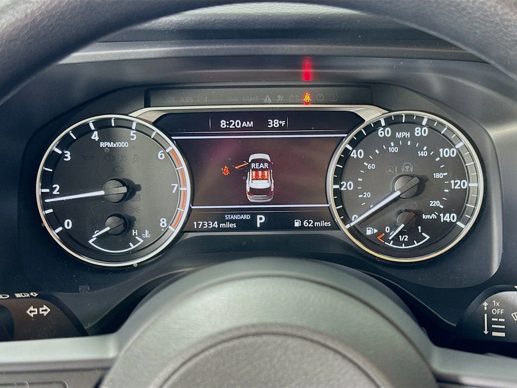 Used 2024 Nissan Rogue SV image 24