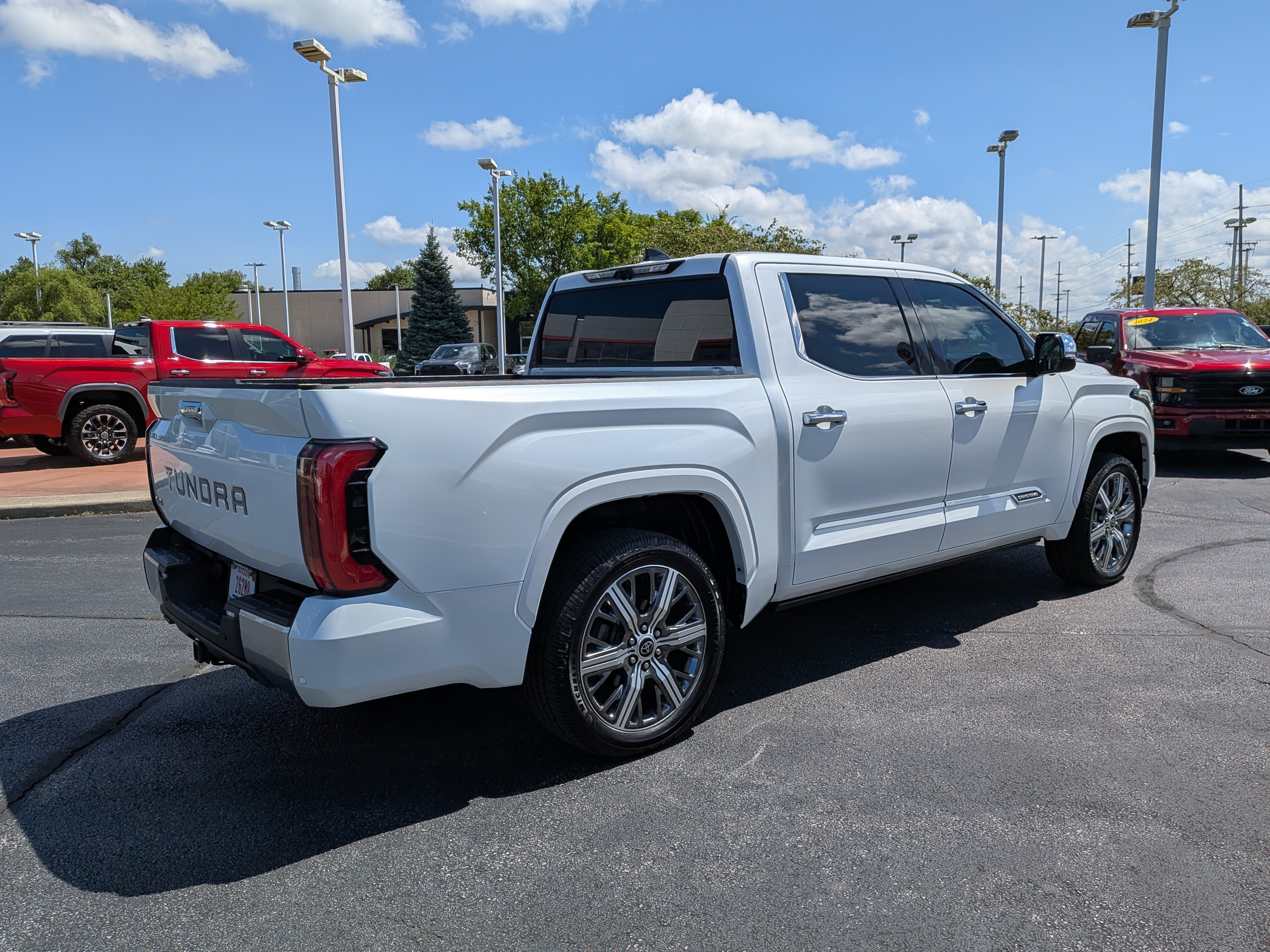 Used 2023 Toyota Tundra Capstone AWD/4WD image 9