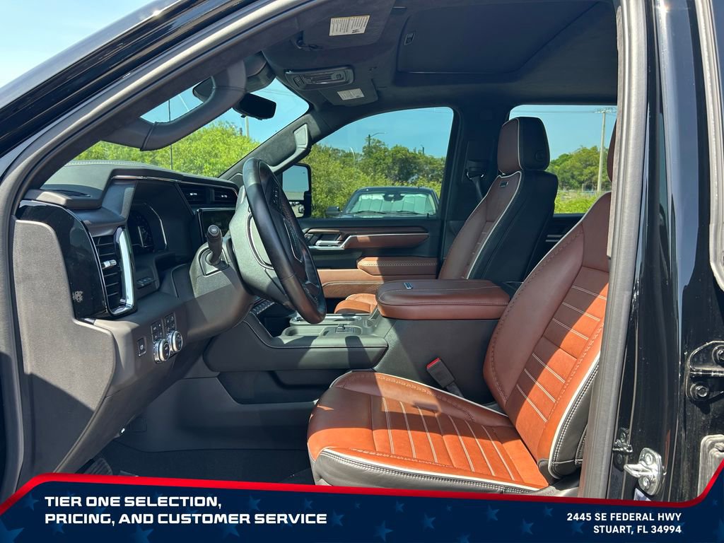 Used 2025 GMC Sierra 2500 Denali Ultimate w/ Max Trailering Package AWD/4WD image 13