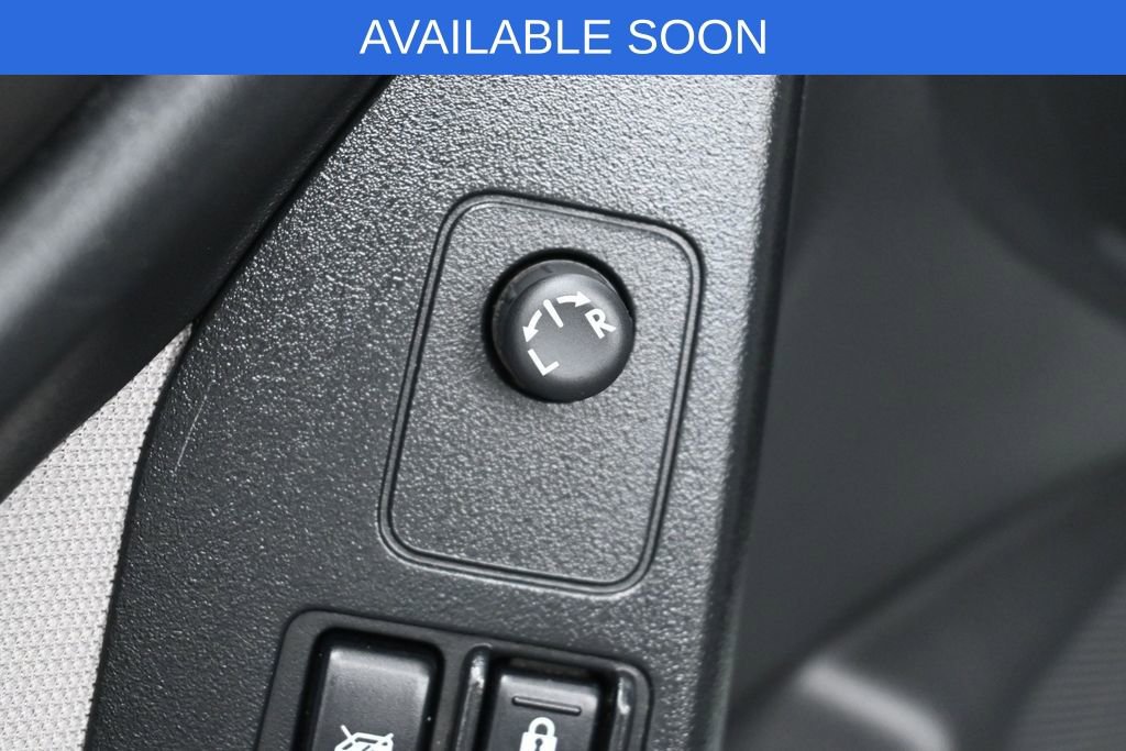 Used 2016 Subaru Forester 2.5i w/ Popular Package #2 AWD/4WD image 4