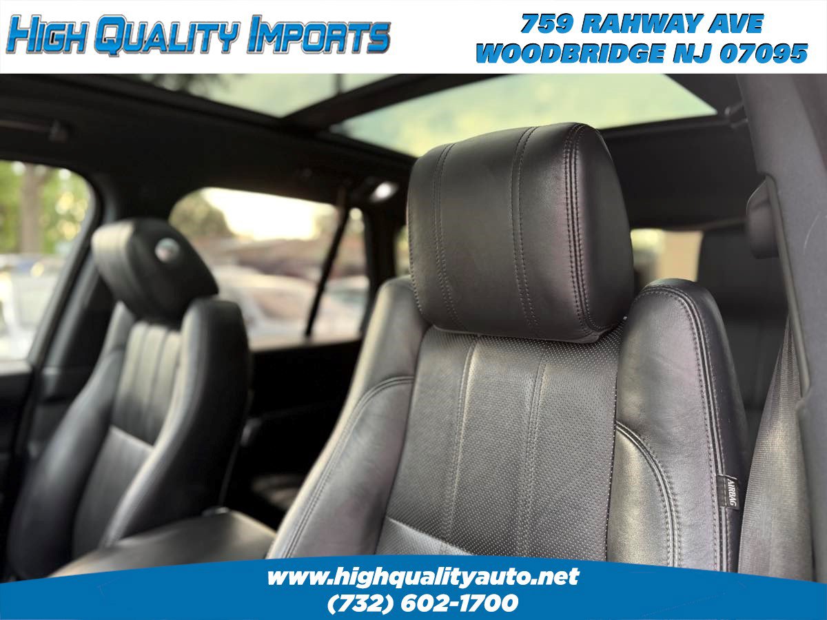 Used 2013 Land Rover Range Rover HSE AWD/4WD image 38