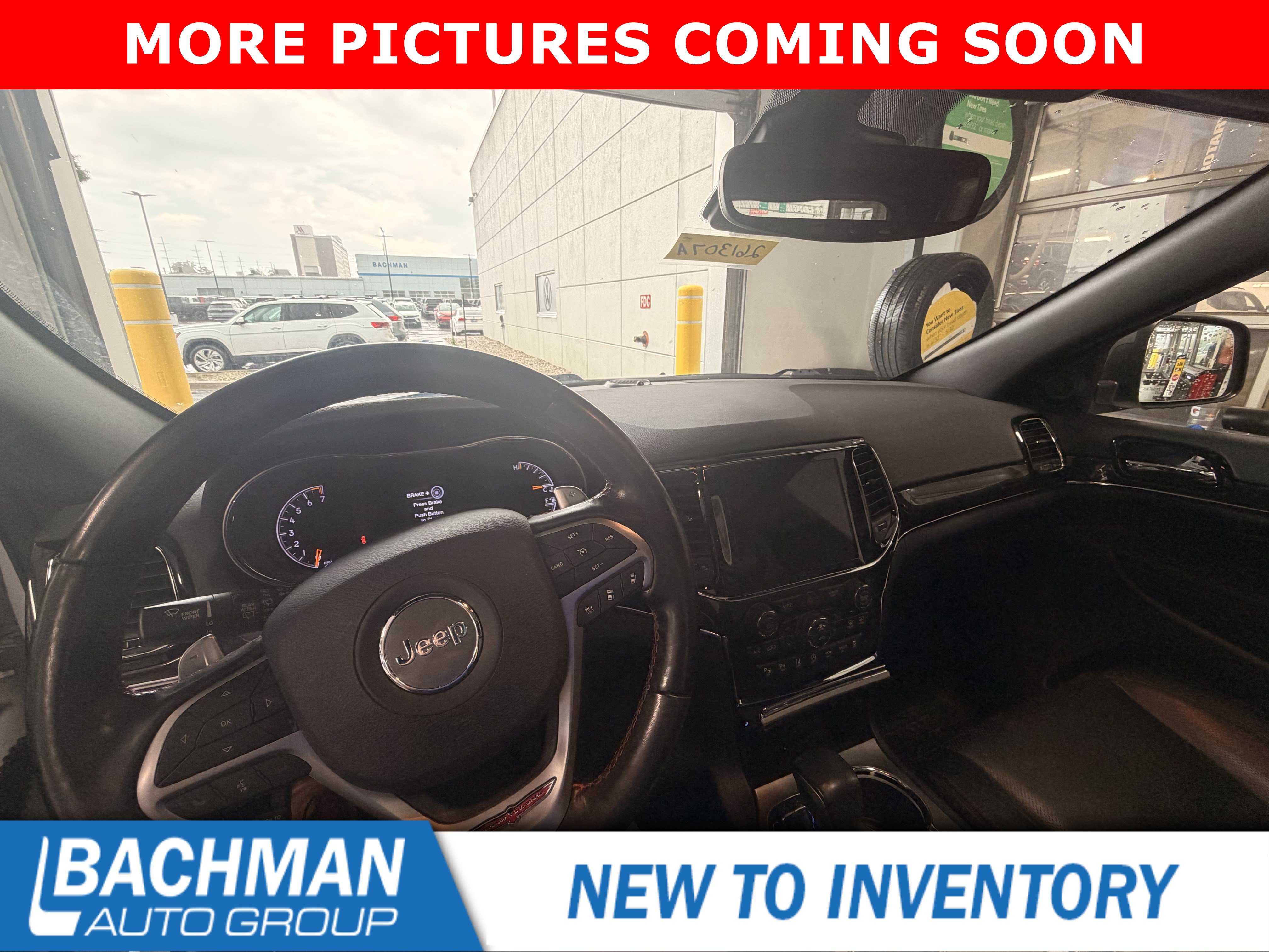 Used 2021 Jeep Grand Cherokee Trailhawk w/ Trailhawk Luxury Group AWD/4WD image 5