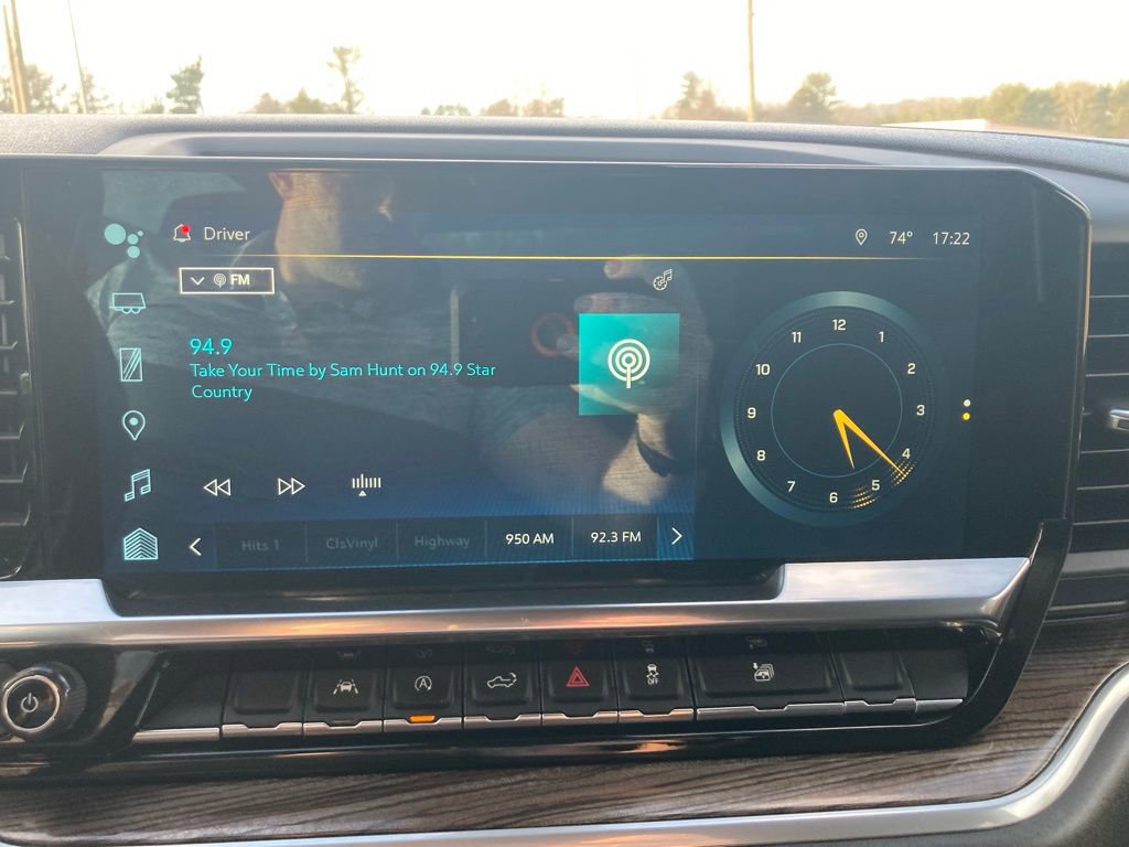 Used 2023 Chevrolet Silverado 1500 LT image 16