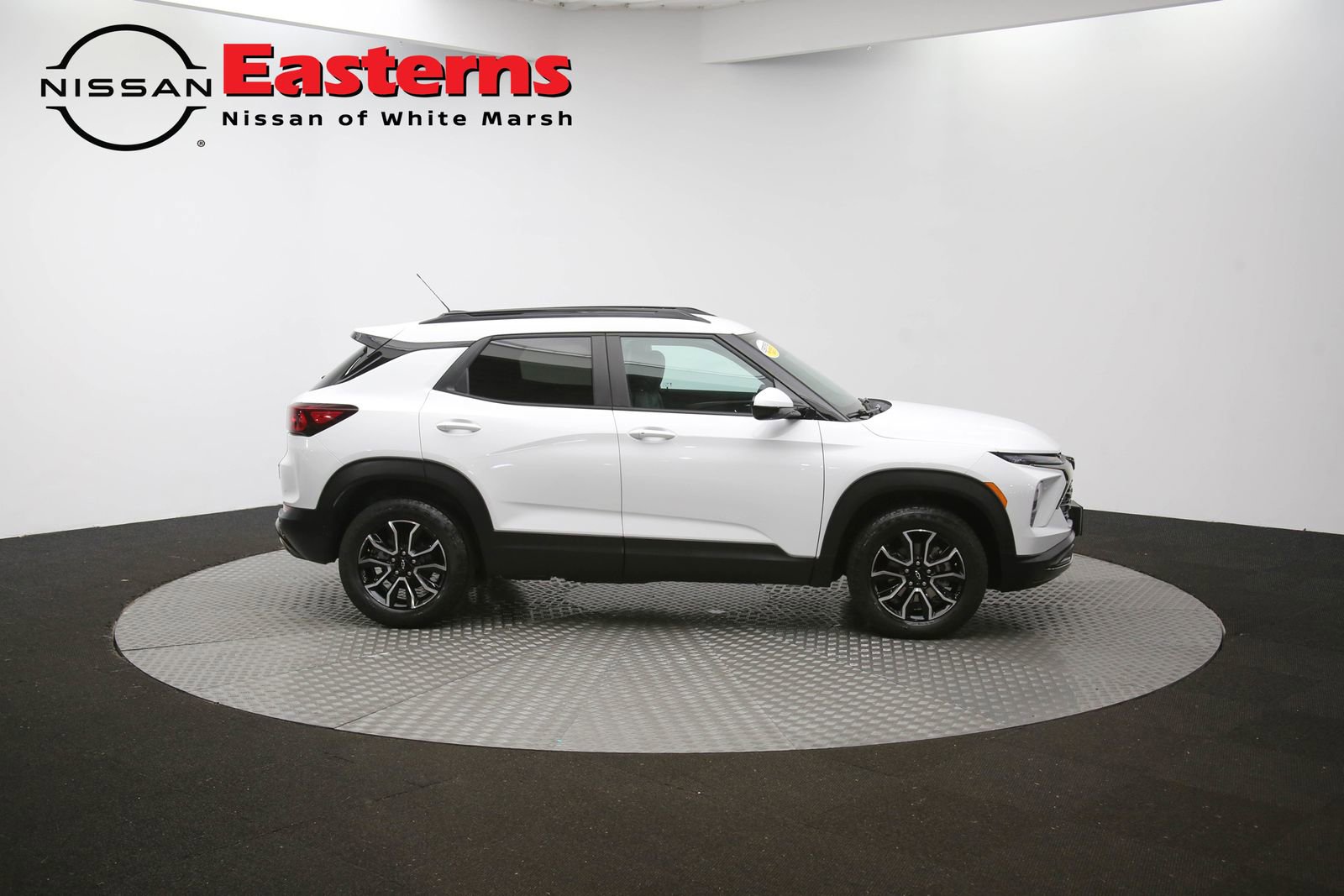 Used 2024 Chevrolet TrailBlazer ACTIV w/ Convenience Package image 86