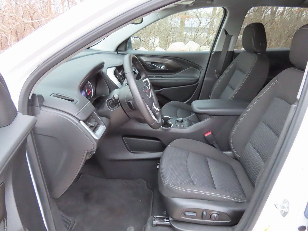 Certified 2023 GMC Terrain SLE w/ Driver Convenience Package image 21