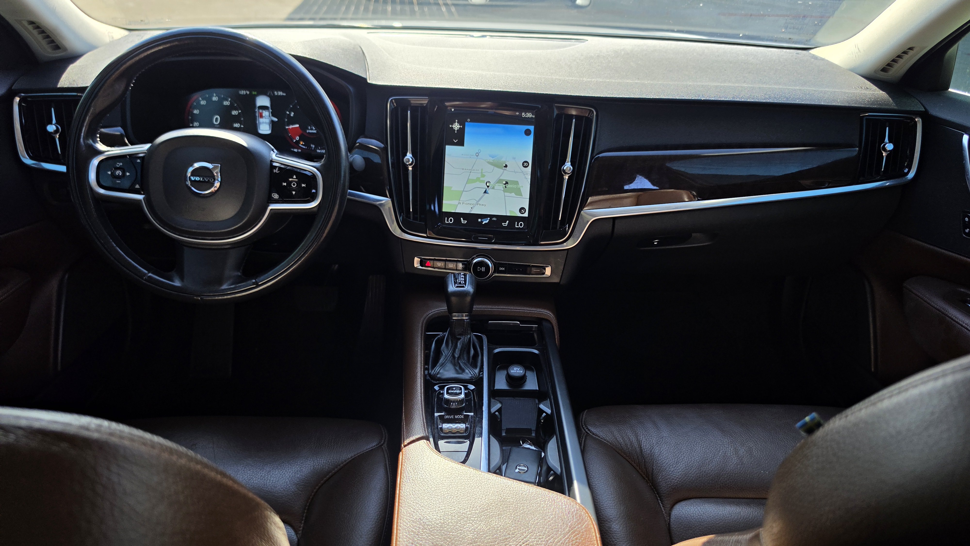 Used 2018 Volvo S90 T5 Momentum FWD image 35
