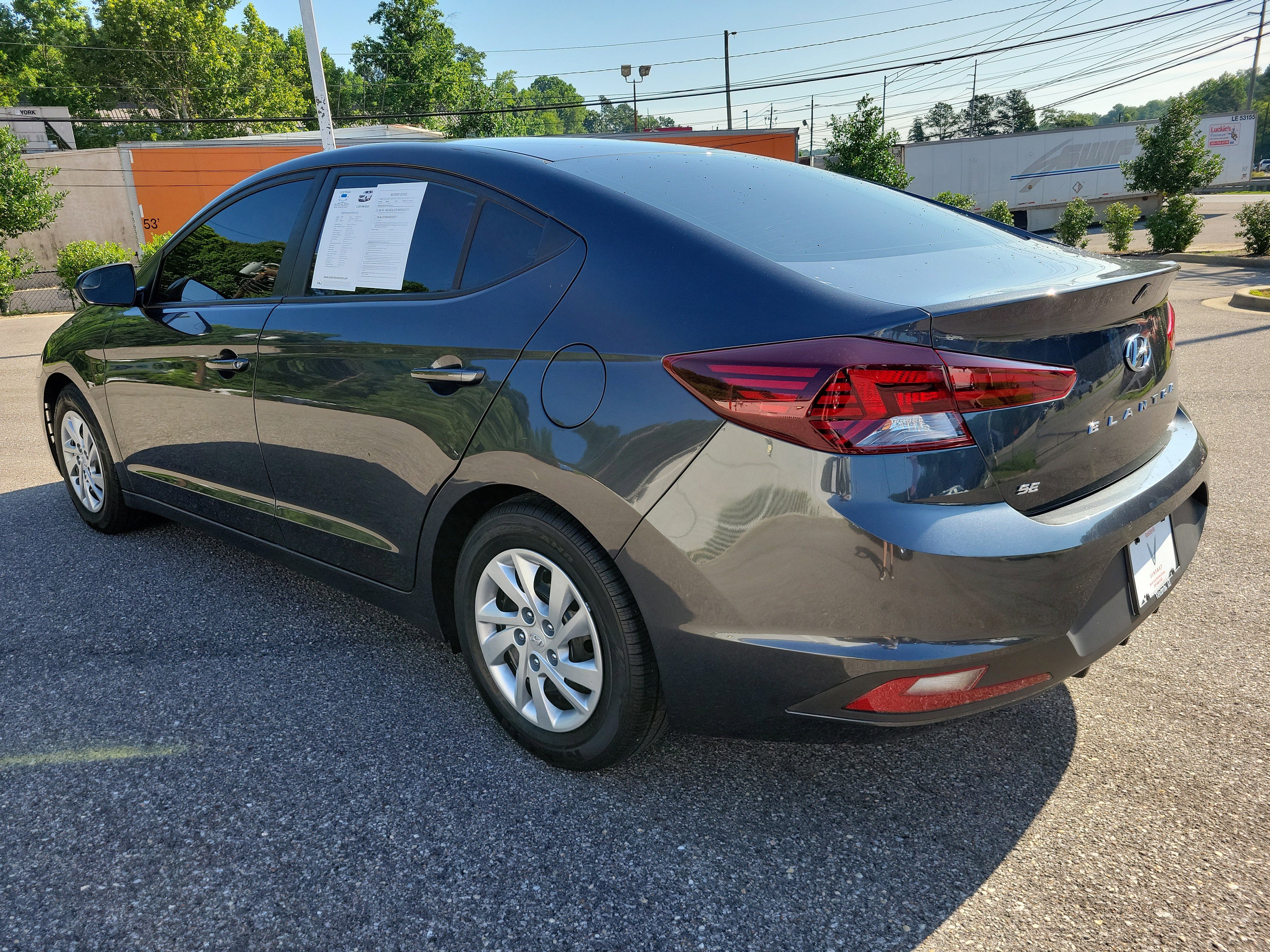 Used 2020 Hyundai Elantra SE FWD image 7