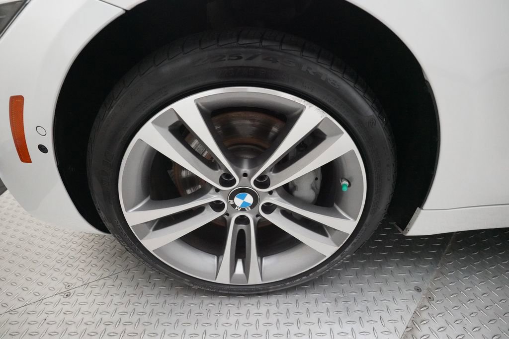 Used 2018 BMW 440i xDrive Convertible image 8