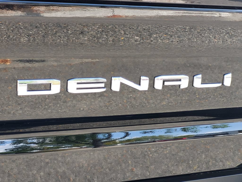 New 2025 GMC Sierra 2500 Denali w/ Denali Reserve Package AWD/4WD image 15