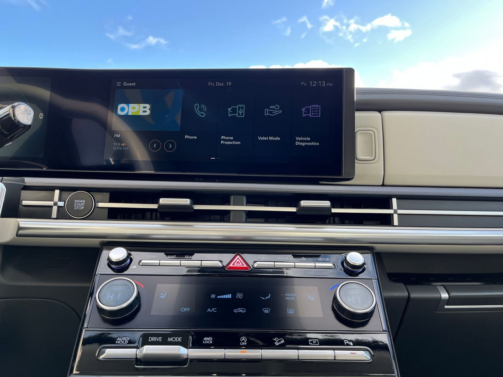 Used 2025 Hyundai Santa Fe SEL image 21