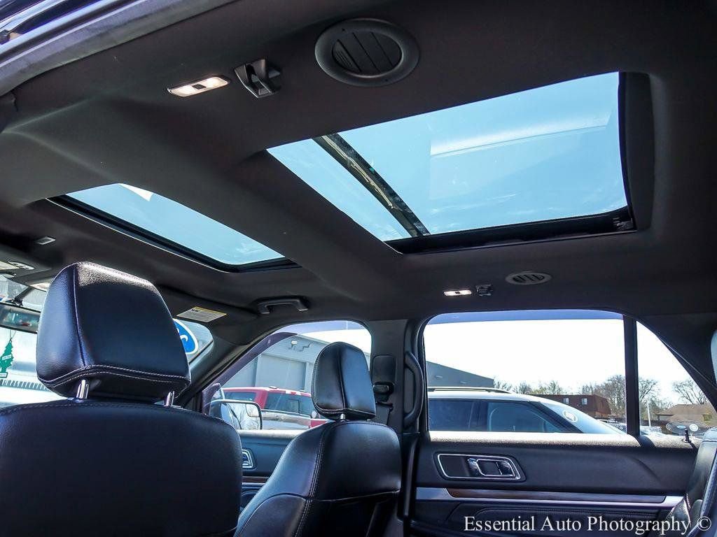 Used 2018 Ford Explorer Limited image 13