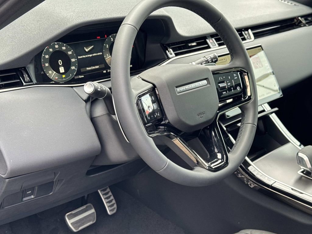 New 2026 Land Rover Range Rover Evoque Dynamic SE image 20