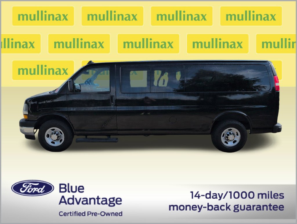 Used 2020 Chevrolet Express 3500 LT w/ LT Preferred Equipment Group RWD image 10