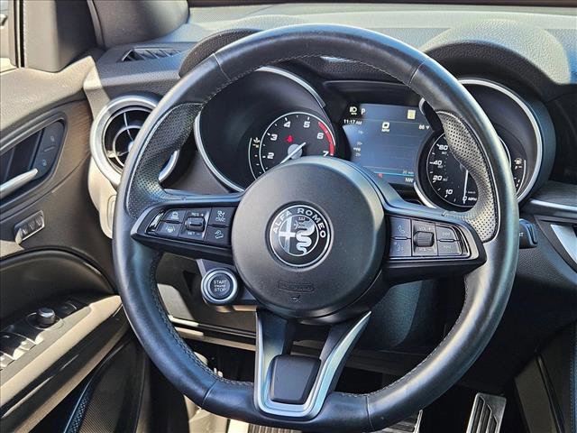 Used 2022 Alfa Romeo Stelvio Ti w/ Active Assist Plus Package image 11