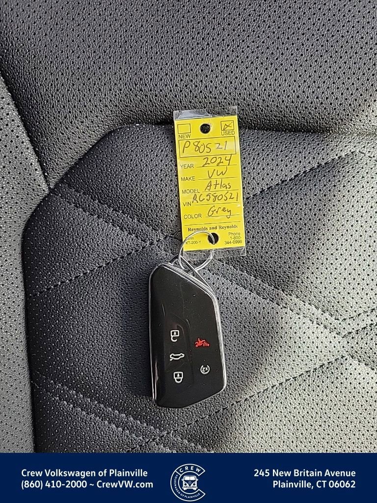 Certified 2024 Volkswagen Atlas SE image 24
