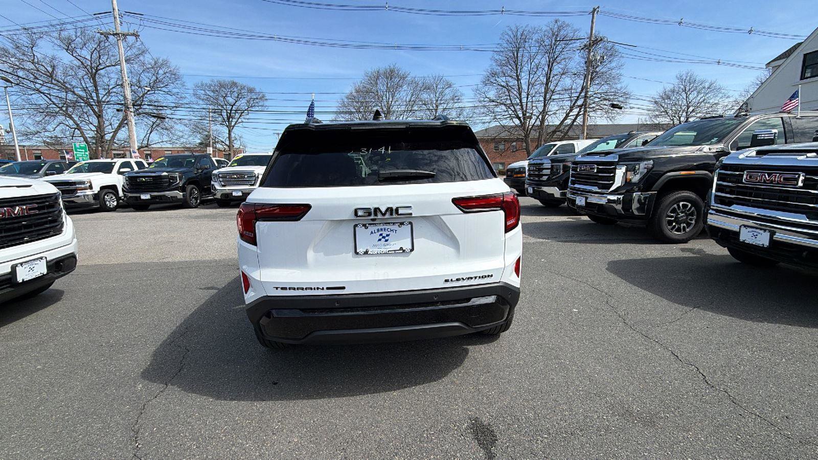 New 2026 GMC Terrain Elevation w/ Elevation Premium Package AWD/4WD image 6