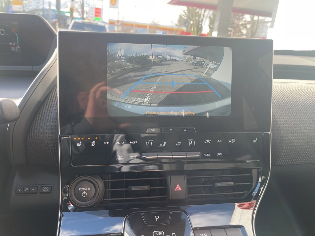 Used 2025 Toyota bZ4X FWD w/ Weather Package image 25