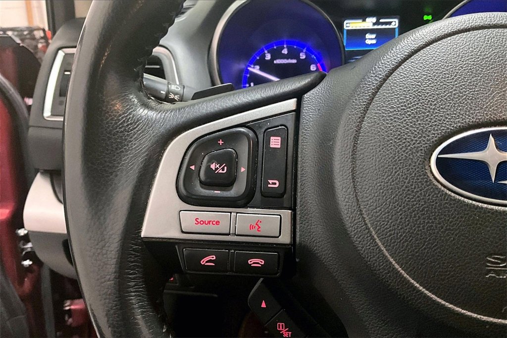 Used 2017 Subaru Outback 2.5i Limited image 11