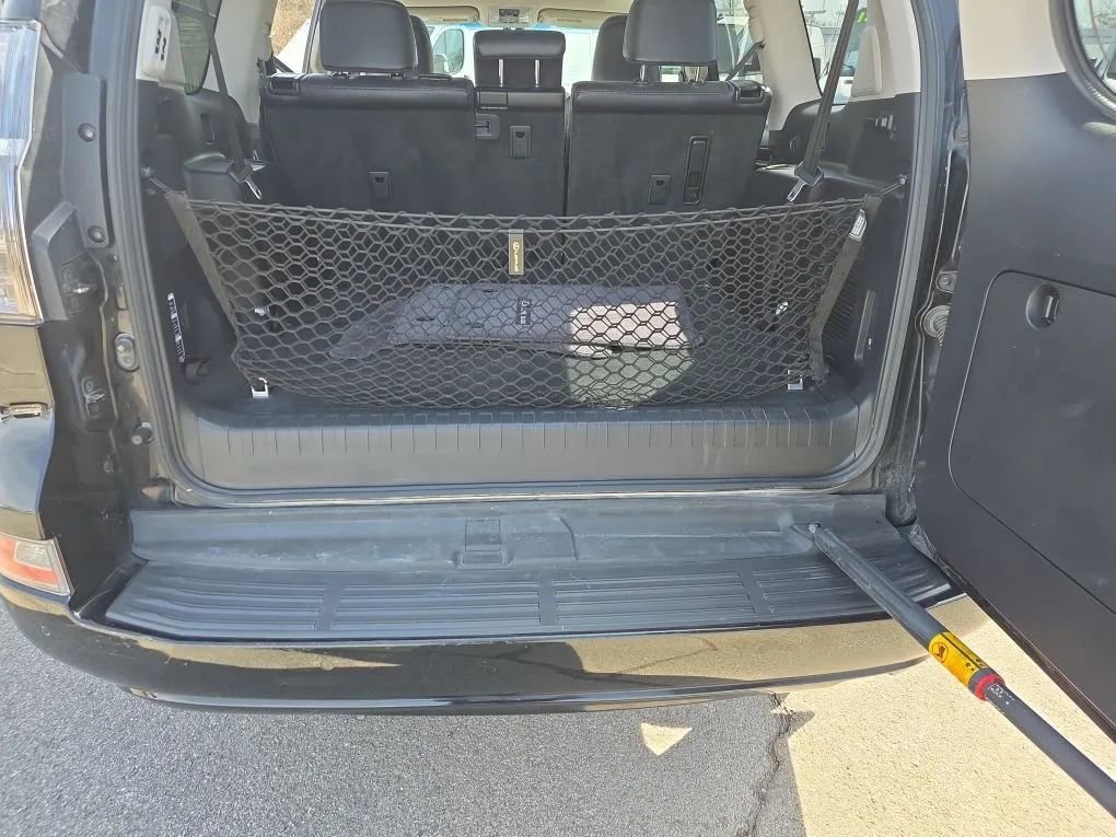 Used 2014 Lexus GX 460 Luxury image 23