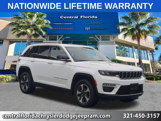 Used 2024 Jeep Grand Cherokee Limited 4xe AWD/4WD image 1