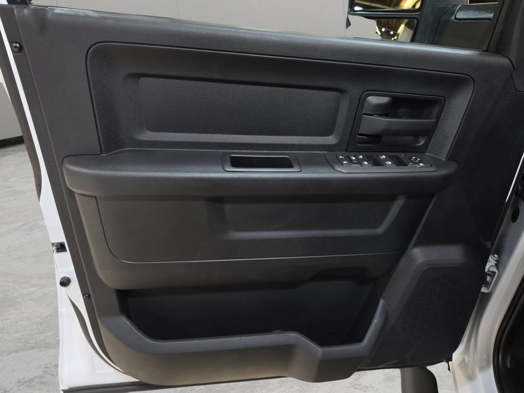New 2026 RAM 3500 Tradesman AWD/4WD image 13