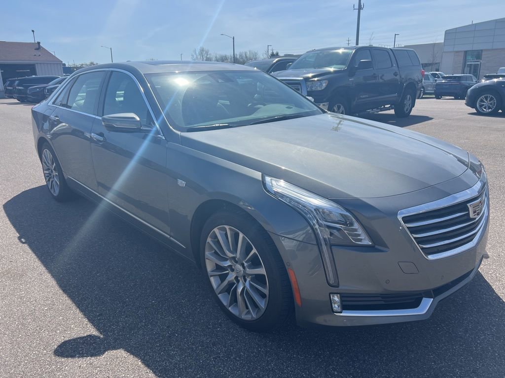 Used 2017 Cadillac CT6 Luxury AWD/4WD image 4