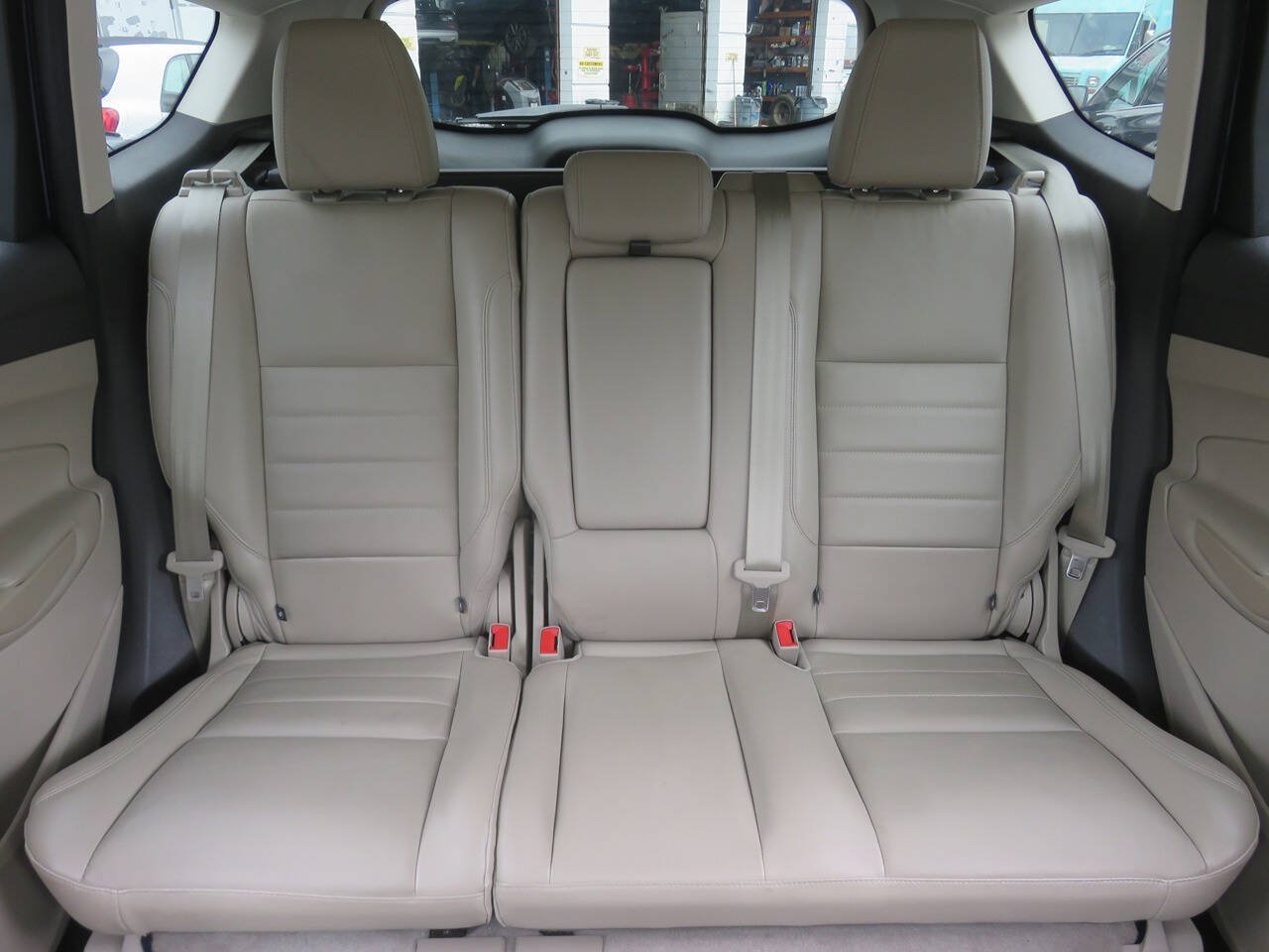 Used 2014 Ford Escape Titanium AWD/4WD image 24