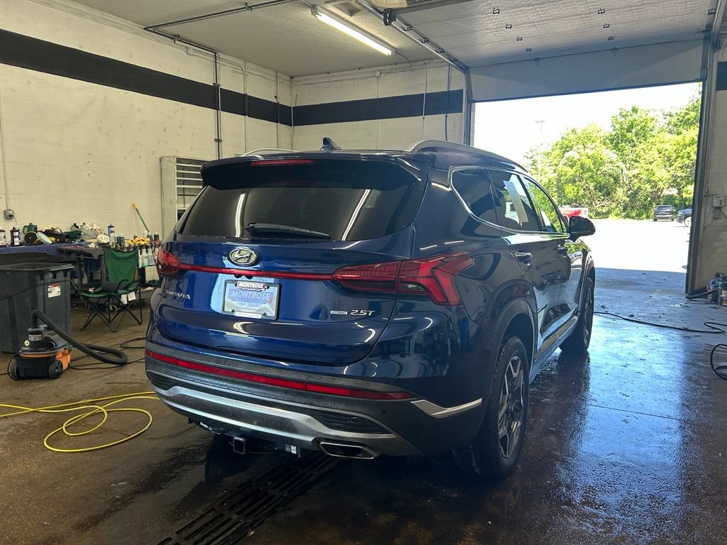 Used 2022 Hyundai Santa Fe Limited AWD/4WD image 7