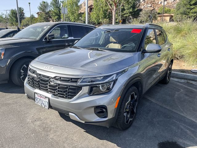 Certified 2024 Kia Seltos EX FWD image 6