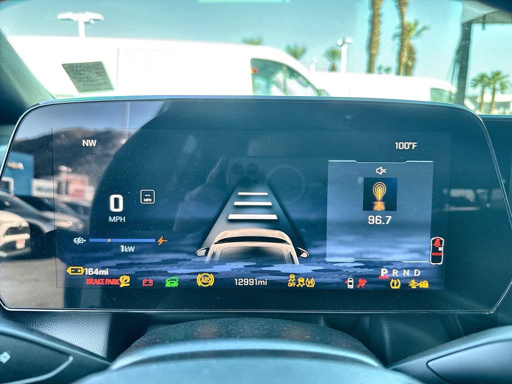Used 2024 Chevrolet Equinox EV LT FWD image 12