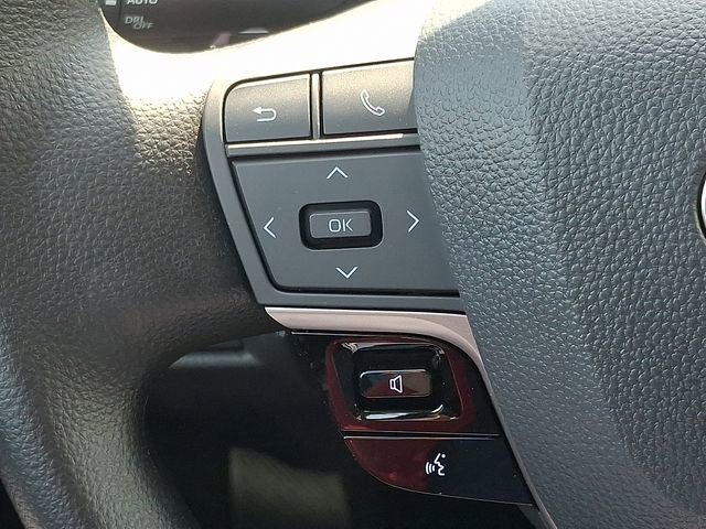 Used 2026 Toyota Camry LE image 23