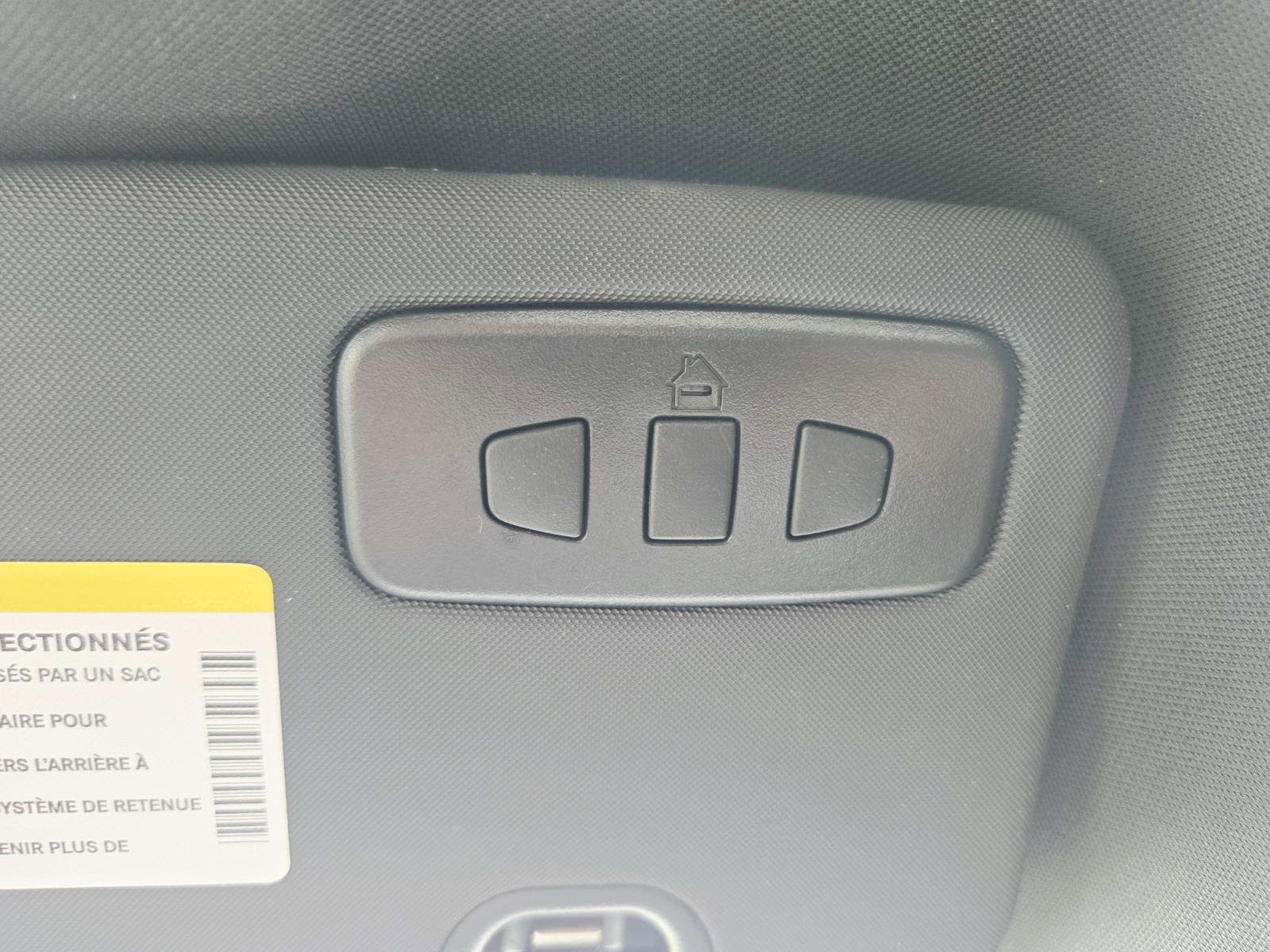 Used 2024 Alfa Romeo Giulia Veloce AWD/4WD image 36