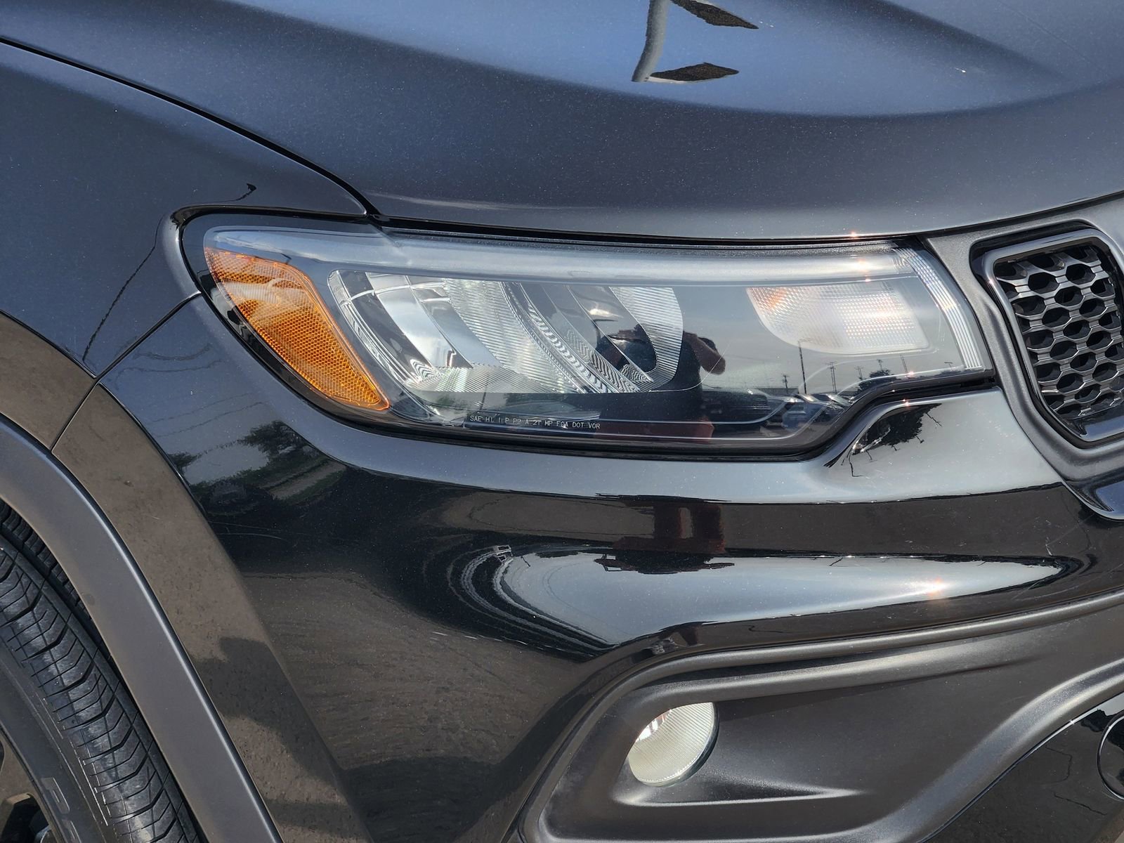 Used 2023 Jeep Compass Altitude AWD/4WD image 9