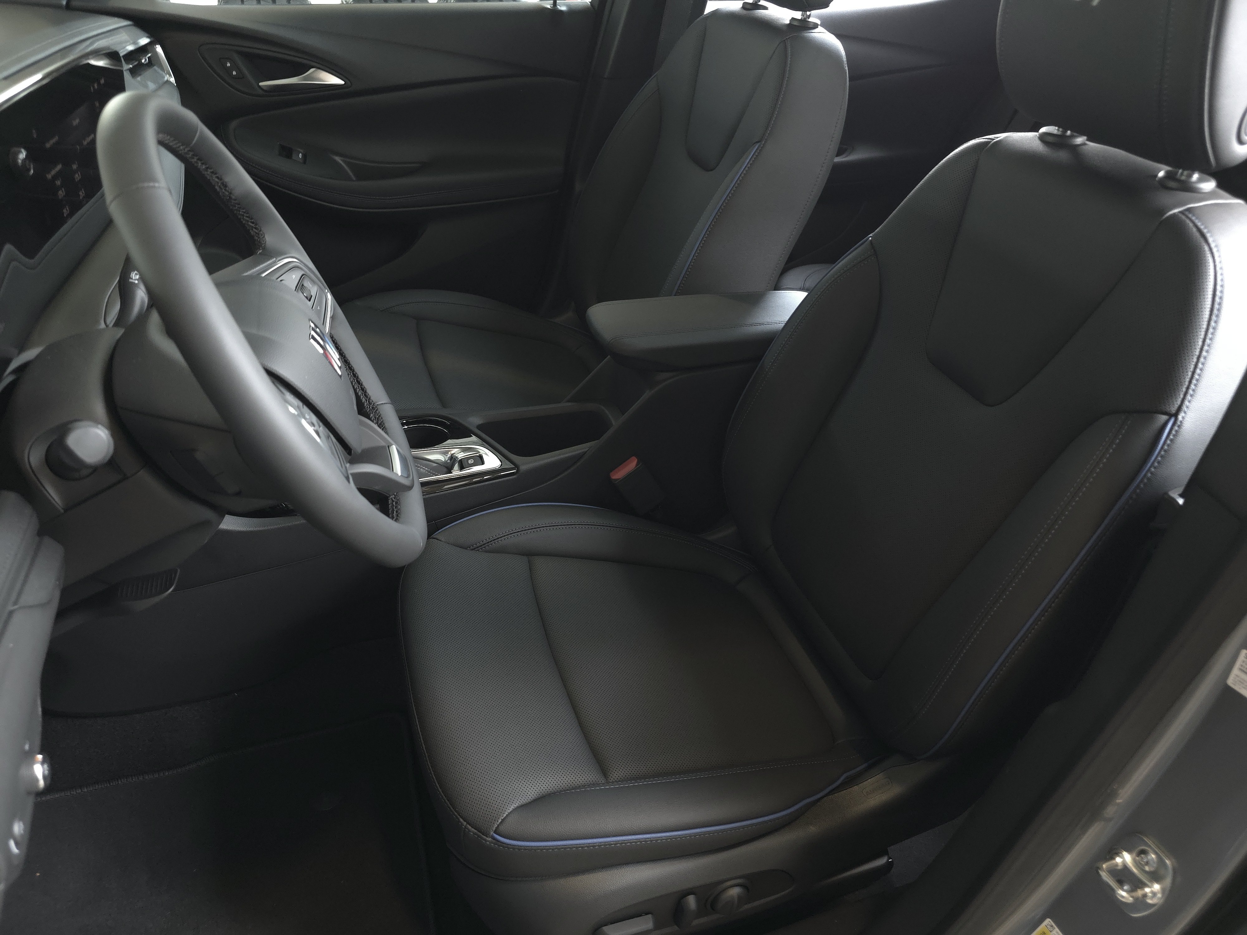 New 2026 Buick Encore GX Sport Touring w/ Comfort Package FWD image 8