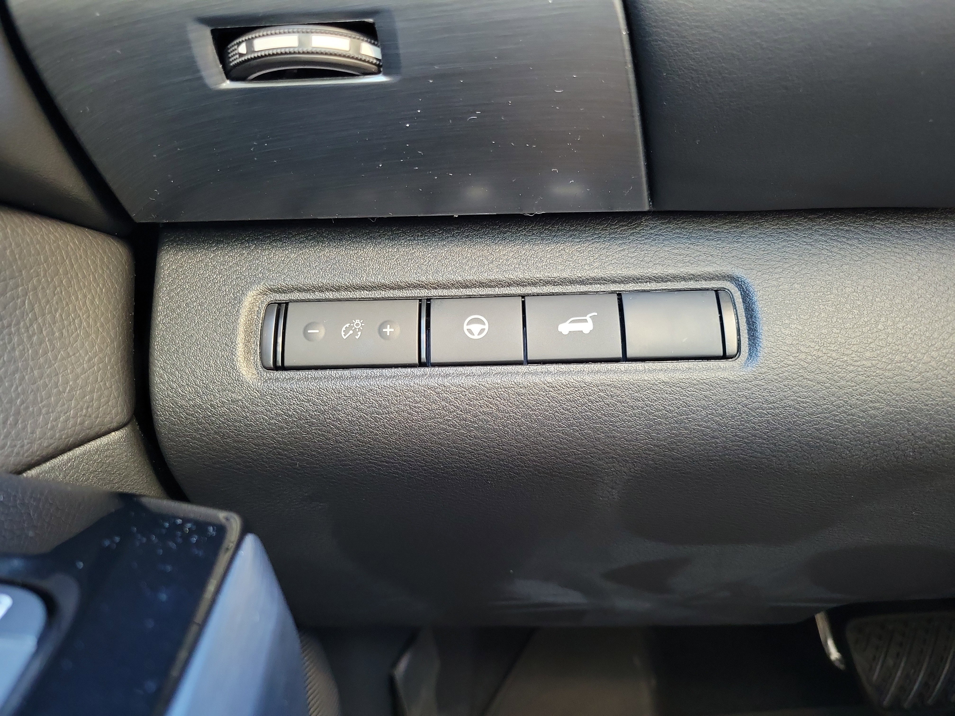 New 2025 Nissan Pathfinder SL image 19