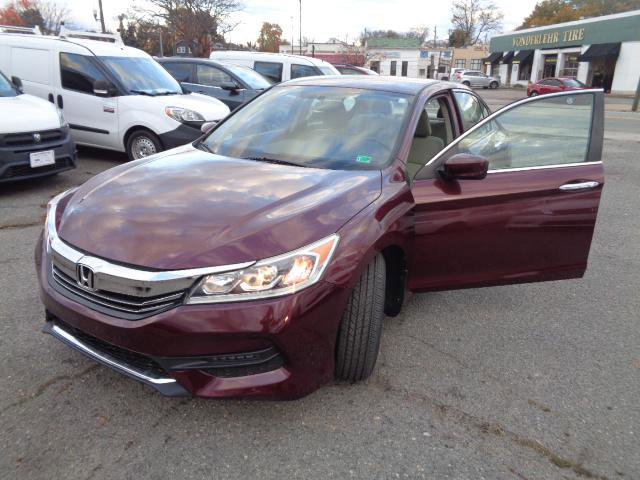 Used 2016 Honda Accord LX image 31