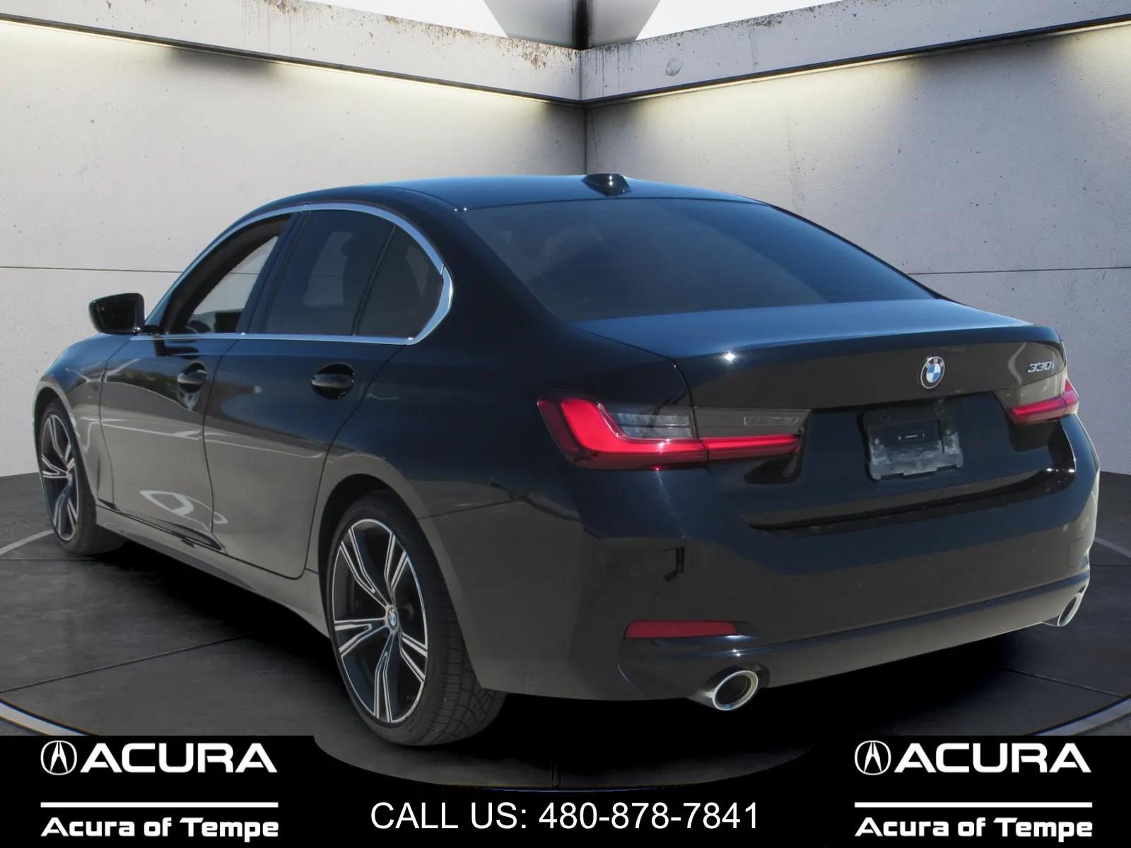 Used 2024 BMW 330i Sedan w/ Premium Package RWD image 6