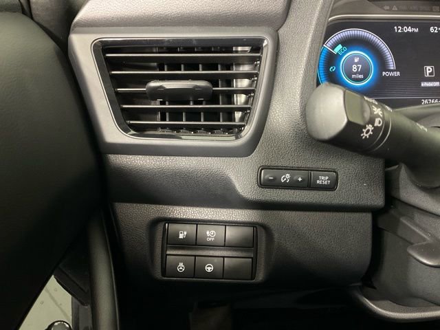 Used 2018 Nissan Leaf SL w/ SL Technology Package image 23