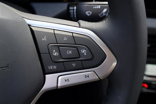 Certified 2026 Volkswagen Jetta SE FWD image 20