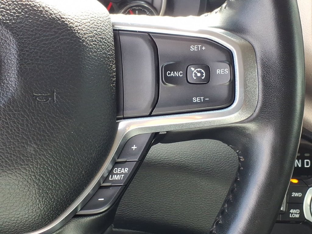 Used 2021 RAM 1500 Laramie AWD/4WD image 11