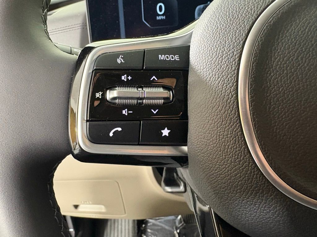 New 2026 Kia Carnival SX image 23