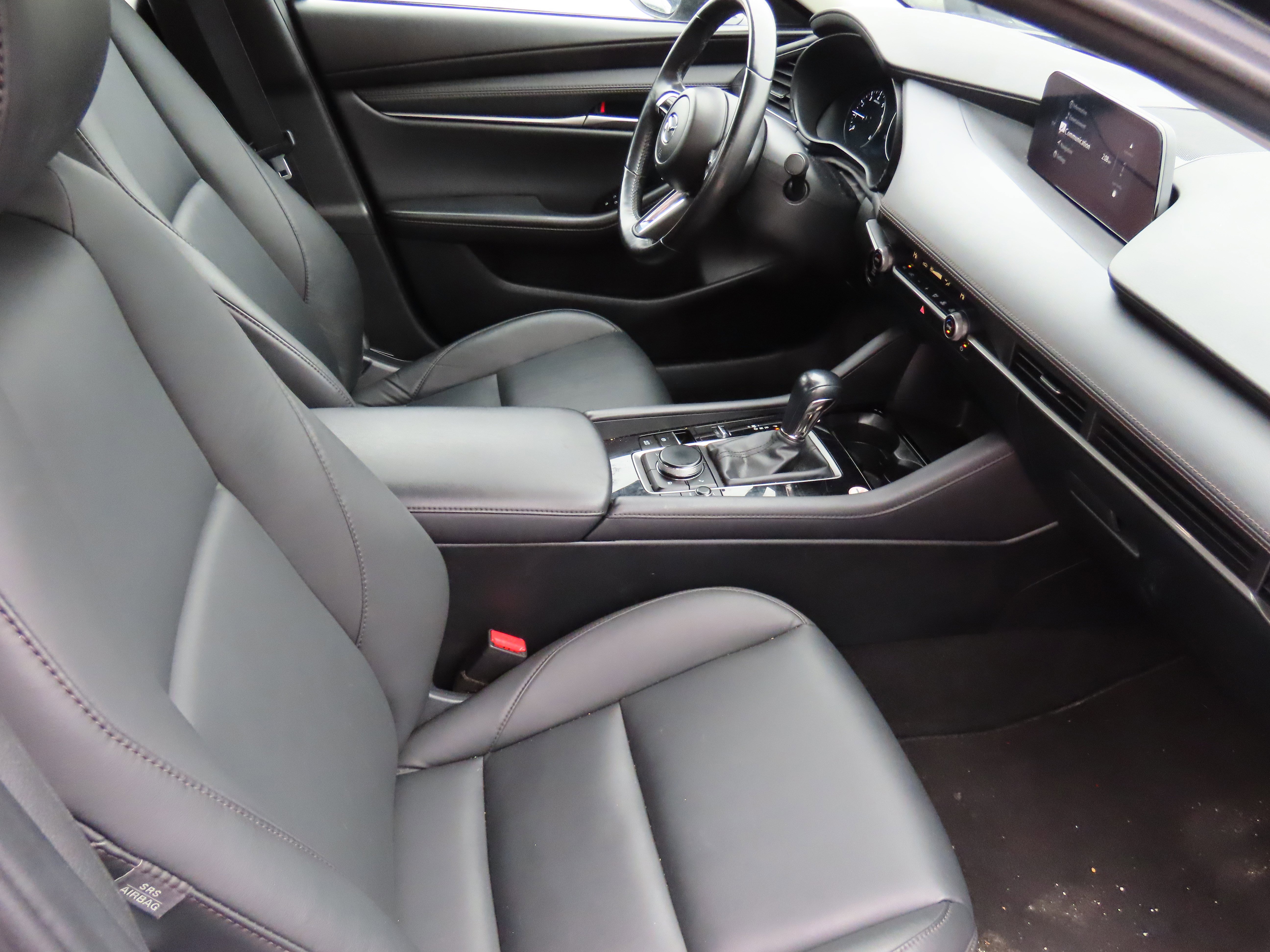 Used 2024 MAZDA MAZDA3 s image 11