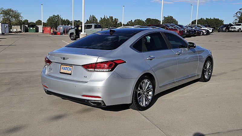 Used 2017 Genesis G80 3.8 w/ Option Group 02 RWD image 5