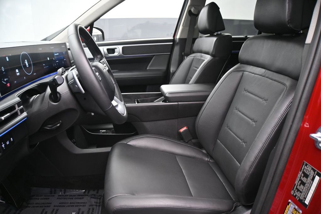 New 2025 Hyundai Santa Fe Limited AWD/4WD image 10