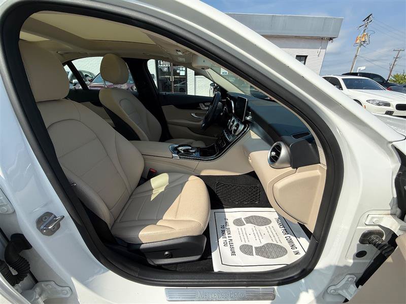 Used 2018 Mercedes-Benz C 300 4MATIC Sedan image 29