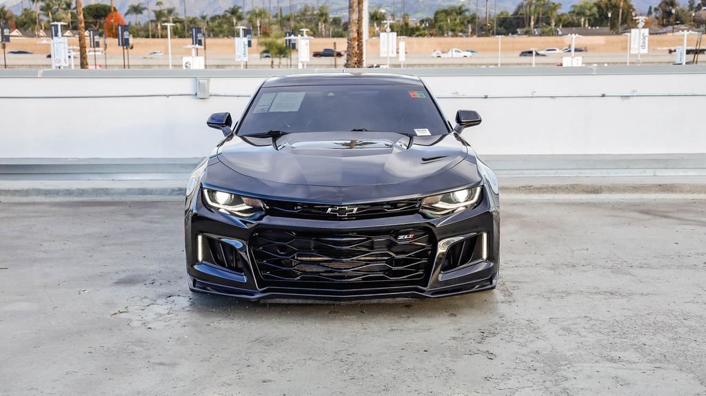 Used 2020 Chevrolet Camaro ZL1 image 3