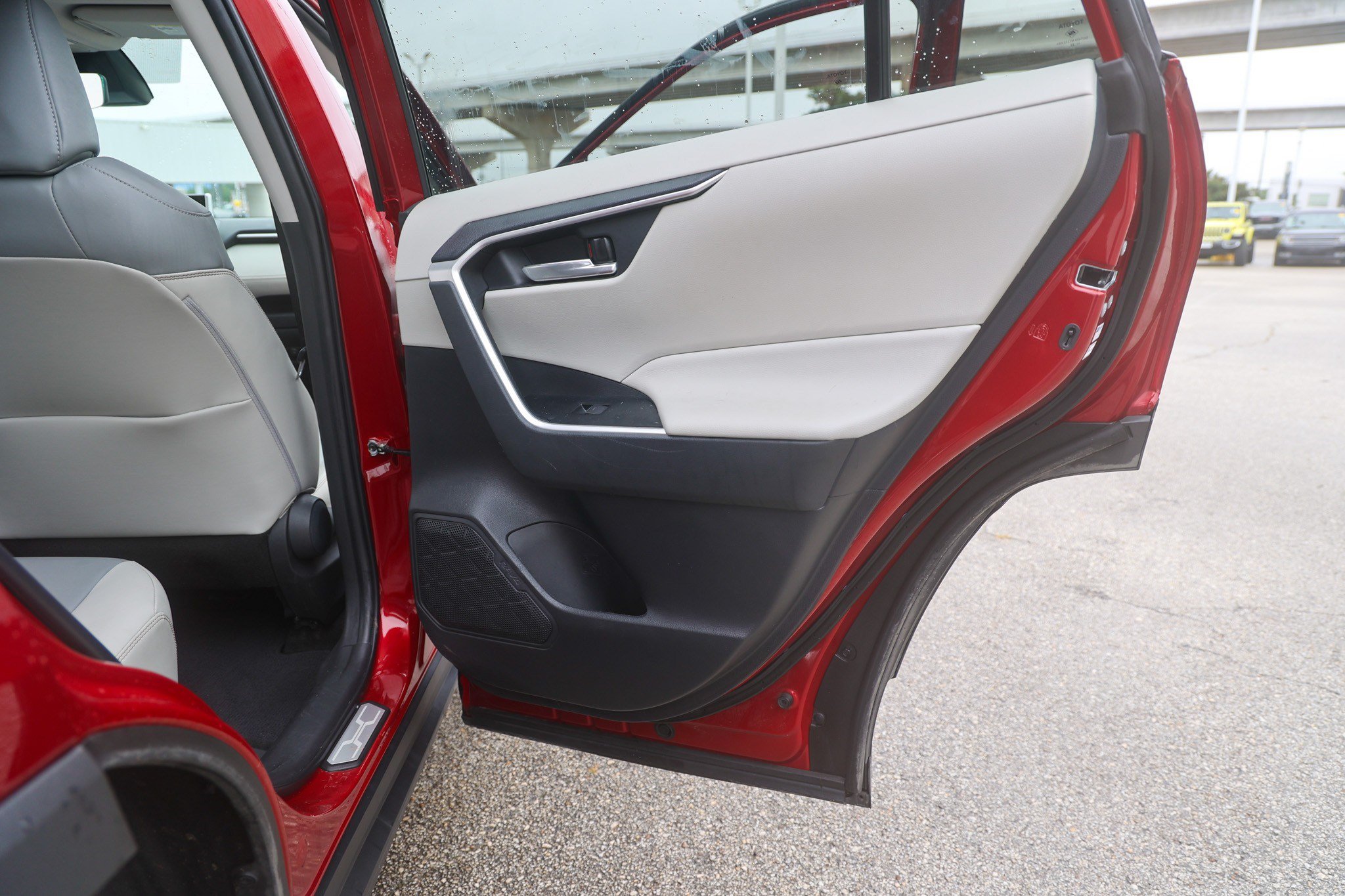 Certified 2023 Toyota RAV4 XLE Premium FWD image 36